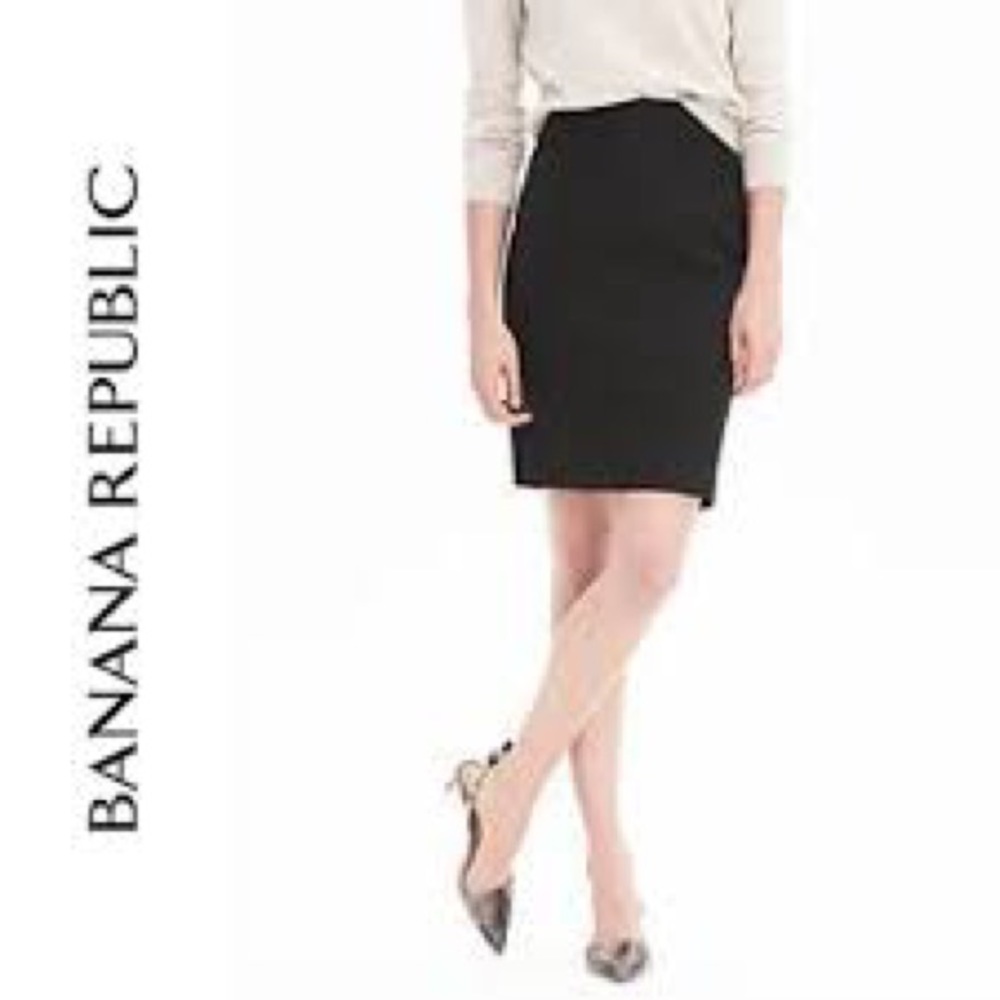 BNWT Banana Republic Black Pencil Skirt